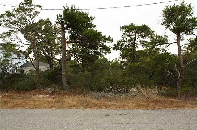 2nd image of 13 Sky High Dune Dr