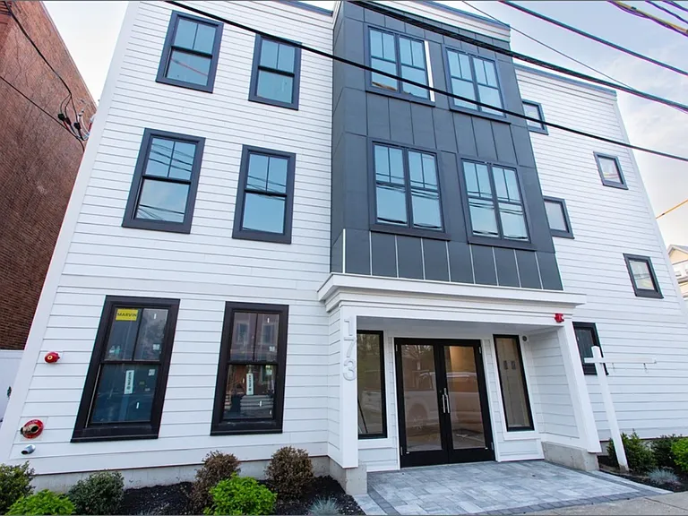 173 Magnolia St #4 — Photo 1