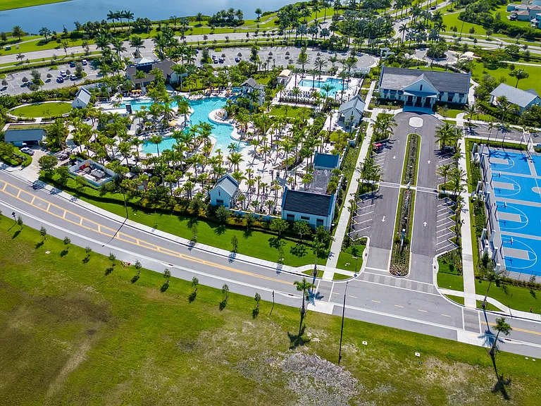 5576 Captiva Ln — Photo 57