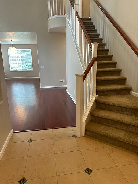 4 bed, 2180 sqft, $3,950 — Photo 3
