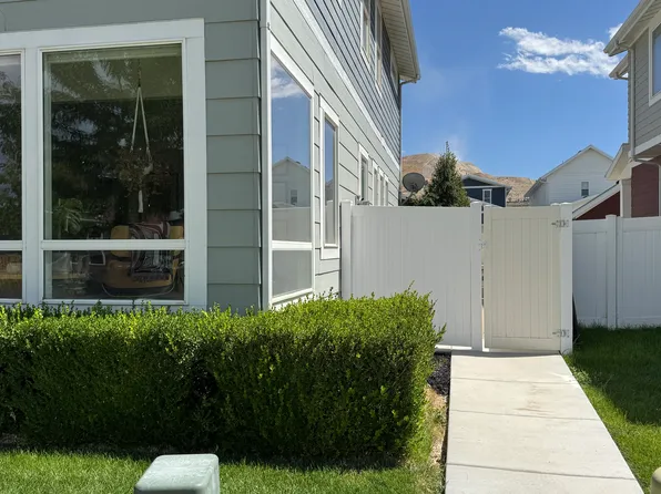 15069 S Peace Dr, Bluffdale, UT 84065