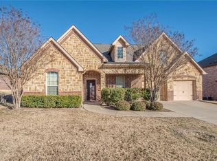 712 Sage Brush Dr, Weatherford, TX 76087
