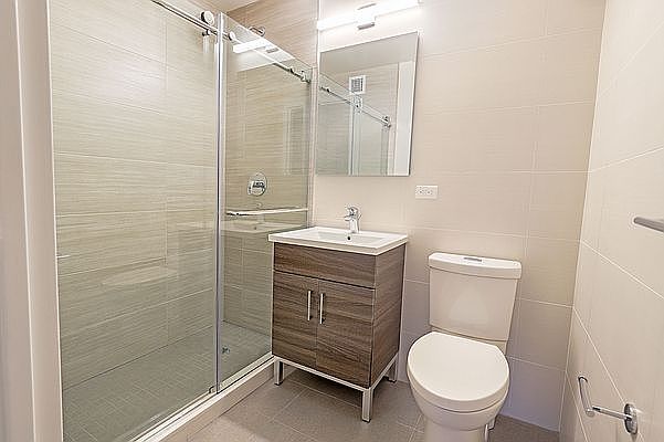1st image of 235 W 48th St APT 37E
