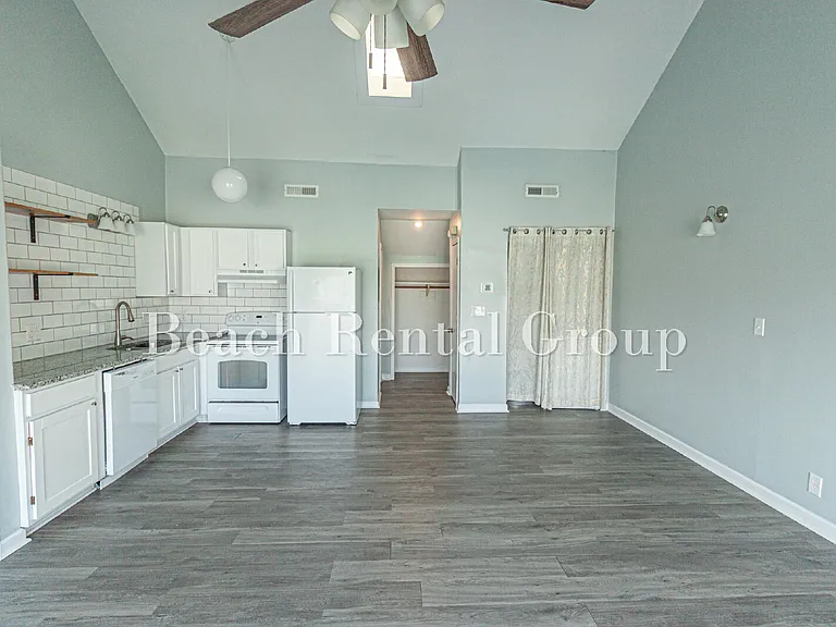 3700 Golf Colony Ln #2H — Photo 3