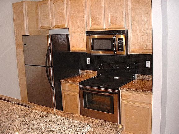 5th image of 7600 Lyndale Ave S APT 204