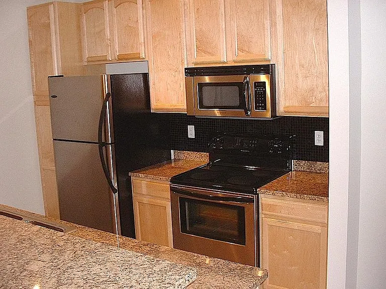 7600 Lyndale Ave S #204 — Photo 5
