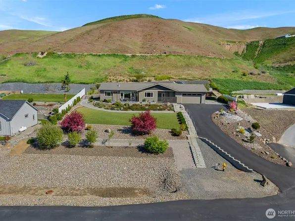 37 Diede Hills Lane, Wenatchee, WA 98801