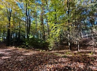 11 Greenview Dr, Jefferson, NC 28640