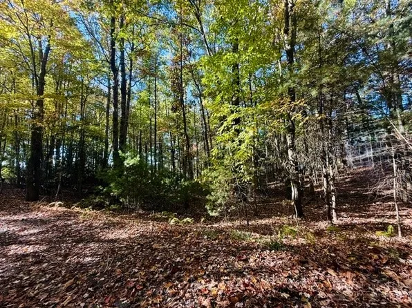 11 Greenview, Jefferson, NC 28640