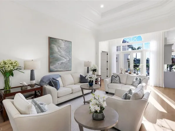 1561 Marsh Wren LN, NAPLES, FL 34105