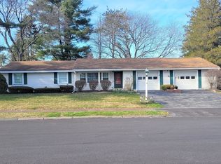 4 Amherst St, Danvers, MA 01923