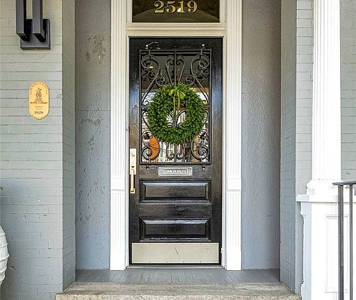 5th image of 2519 W Grace St