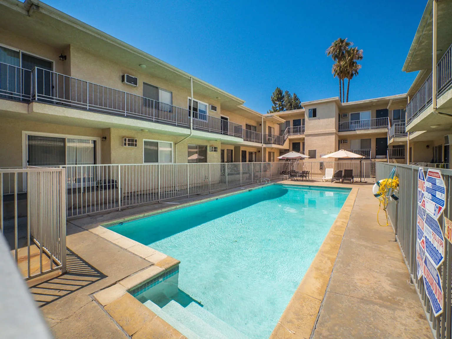 20317 Saticoy St — Photo 4