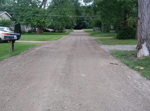 4th image of 1676 Lombardy Dr
