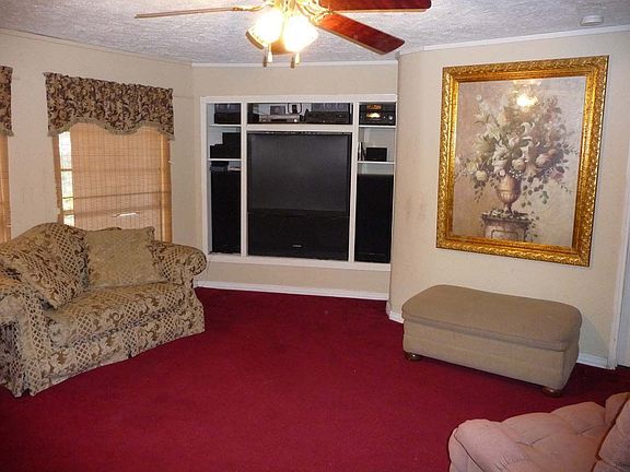 Huge Family Room has built in entertainment center for up to 60 in TV!