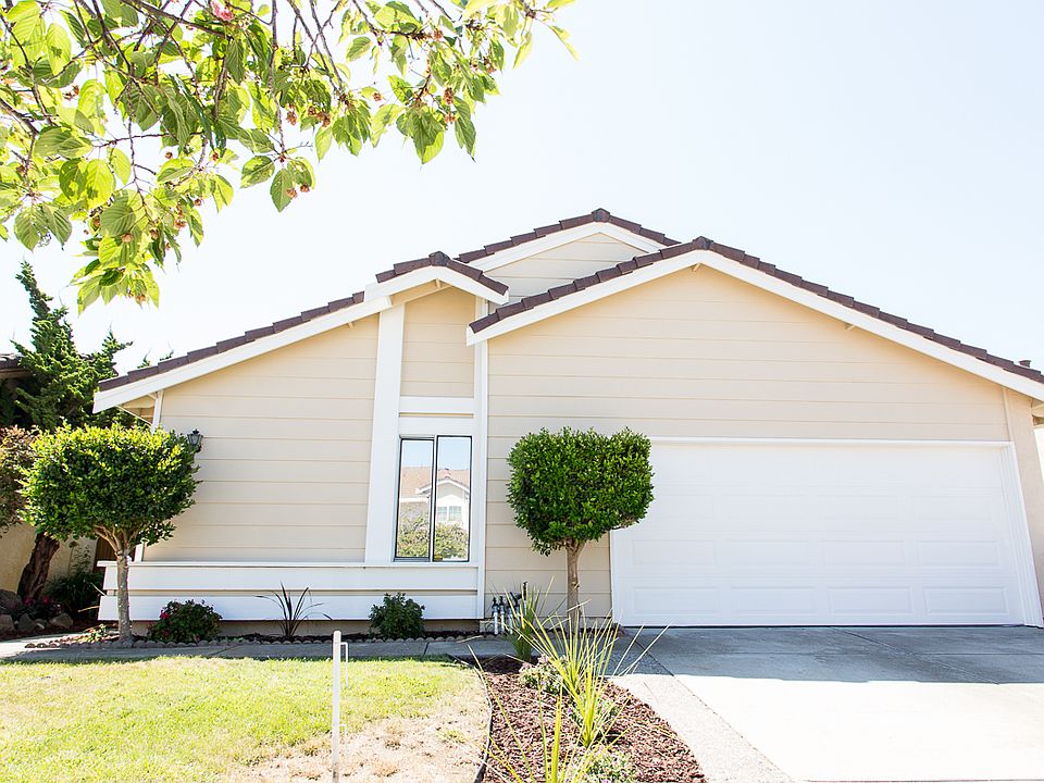1st image of 4758 Le Beau Ct