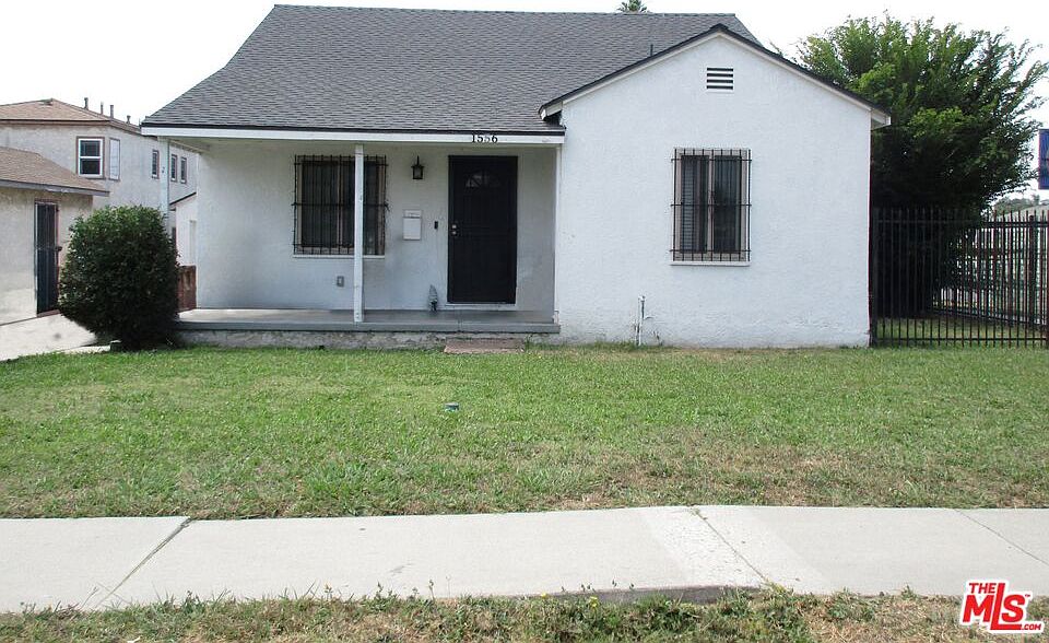1st image of 1556 W 103rd St