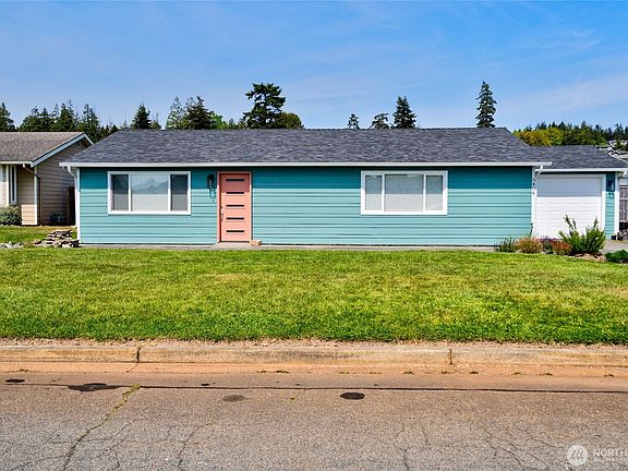 2nd image of 5404 Doon Way