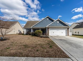 318 Hughes Ln, Jacksonville, NC 28546