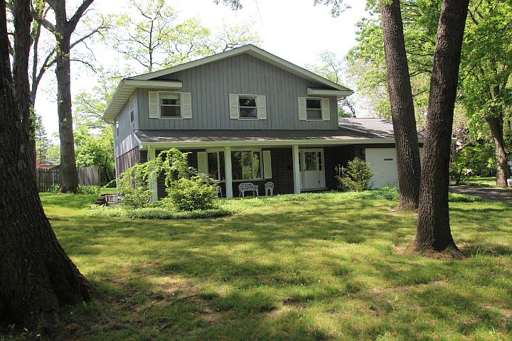 1st image of 636 Norton Ave