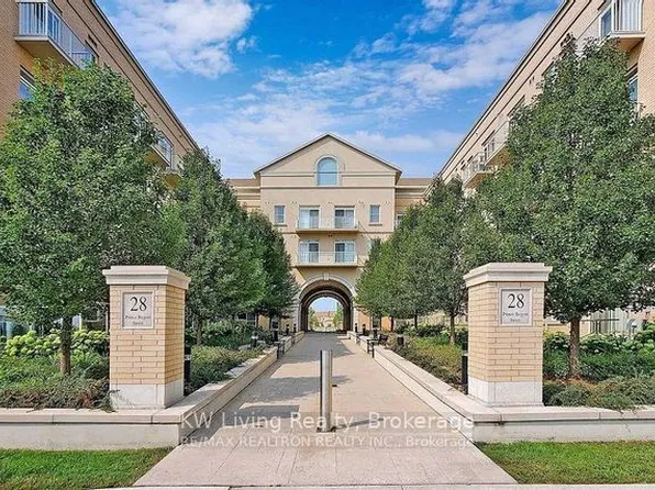 28 Prince Regent St #305, Markham, ON L6C 0V5