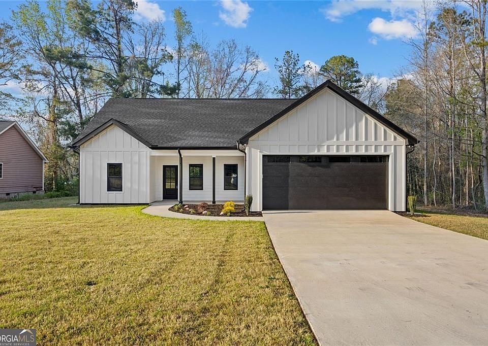 1st image of 149 Woodridge Cir