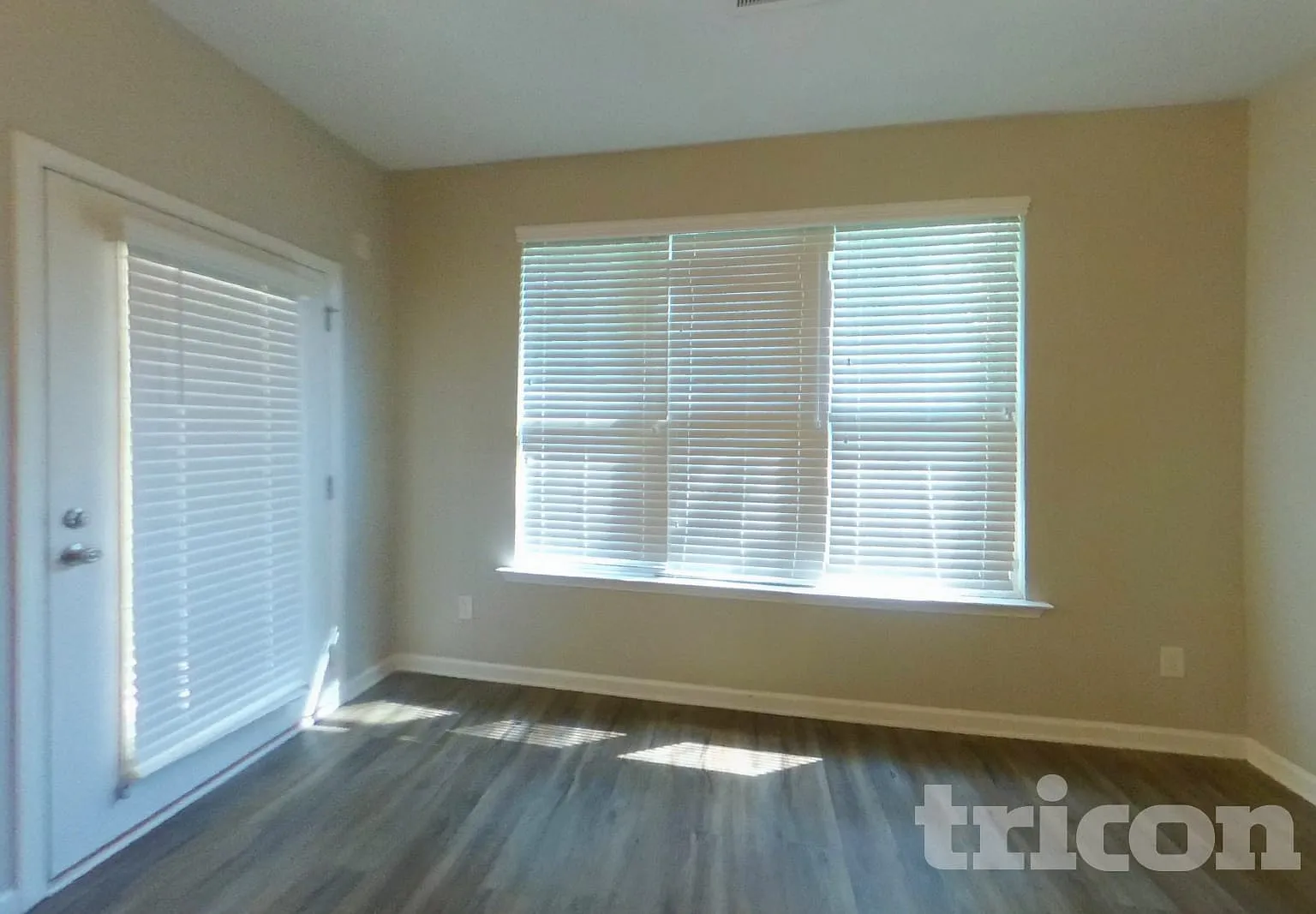 2300 Shady Drive Morrow GA — Photo 2