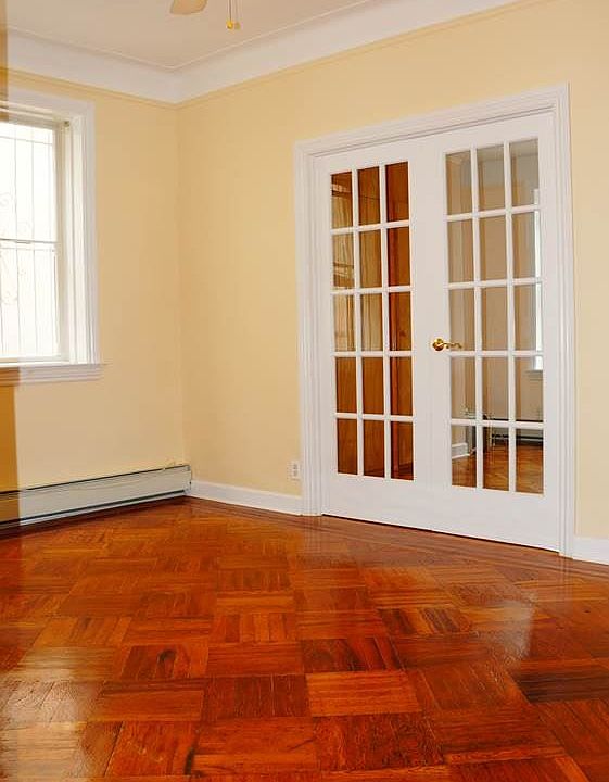 2 Living Room
