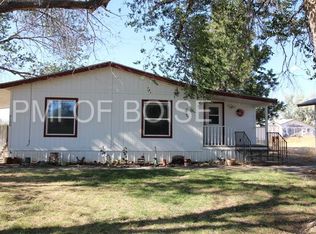 2130 E Lewandowski Ln, Mountain Home, ID 83647