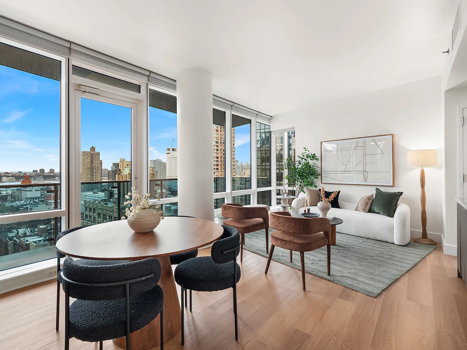 306 West 48th Street — Photo 1