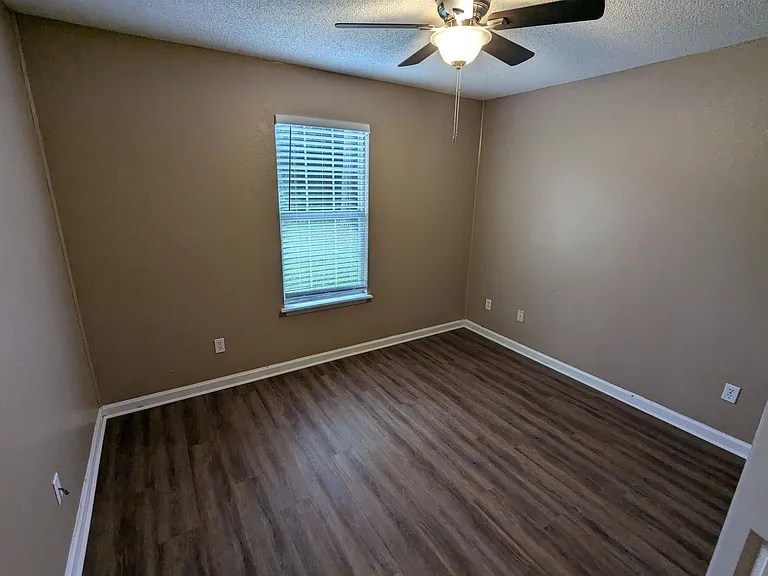 3100 Dunkeld Ct — Photo 9