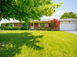 7105 Davis Rd, Hilliard, OH 43026