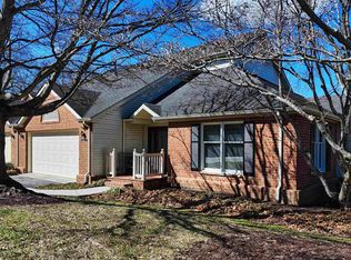 1000 Chateau Ct, Blacksburg, VA