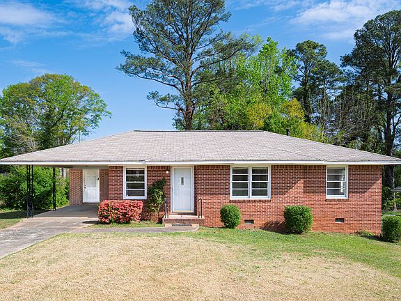 2nd image of 1216 Sanders Way