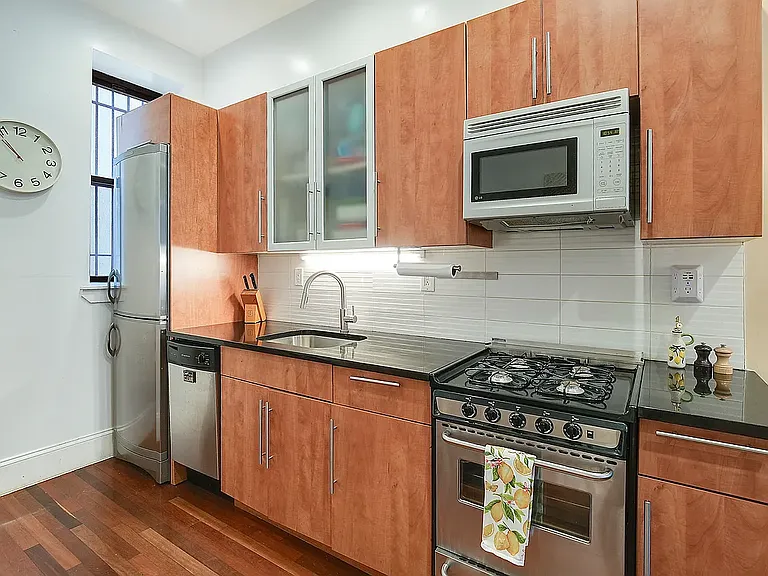 161 W 133rd St #1B — Photo 4