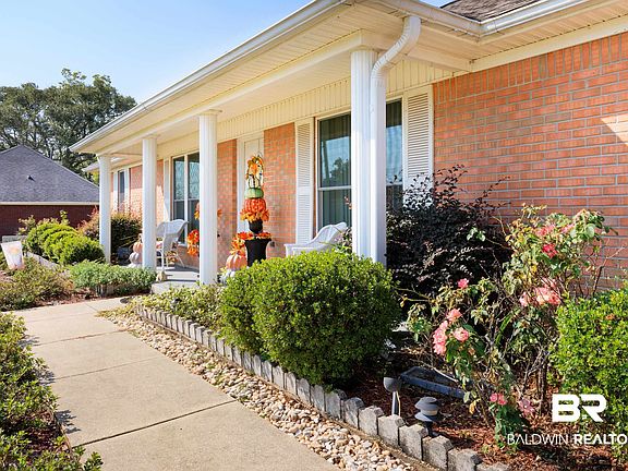 3rd image of 2390 Sequoya Trl