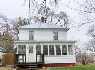 24 Mitchell St, Skowhegan, ME 04976