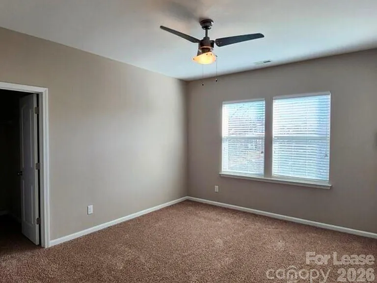 317 Montibello Dr — Photo 6