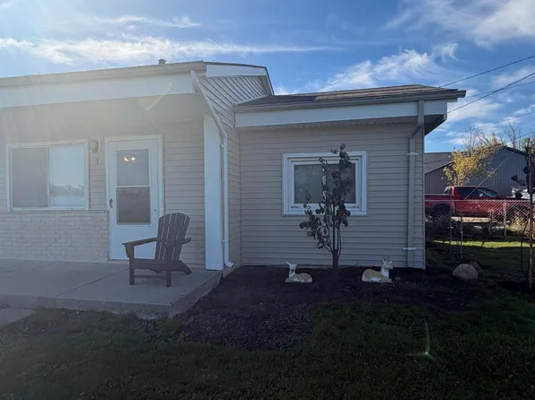 9237 River Rd #3-3-3, Algonac, MI 48001