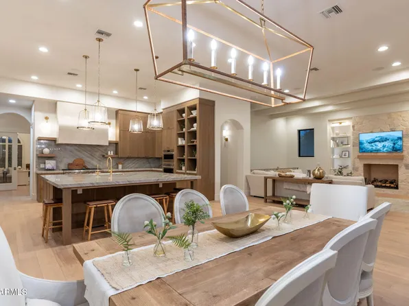 6539 S OAKWOOD Way, Gilbert, AZ 85298