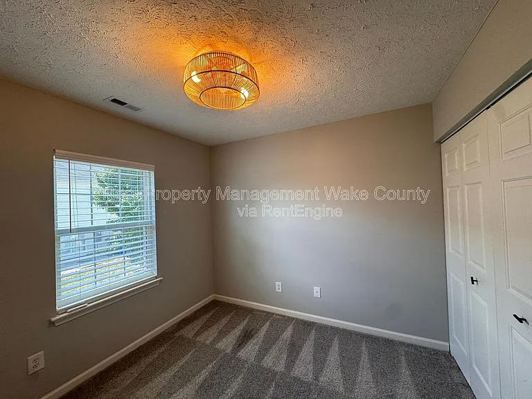5228 Big Bass Dr — Photo 7