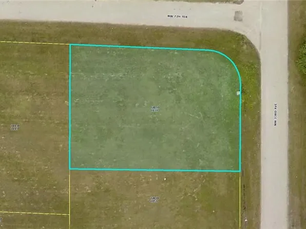 718 NW 33rd Ave, Cape Coral, FL 33993