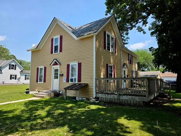 145 Milwaukee Ave SW, Hutchinson, MN 55350
