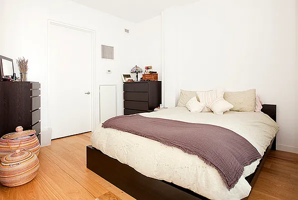 Sold by Modern Spaces | media 11