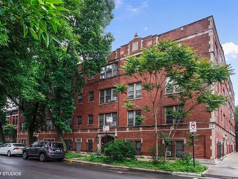1200 W. Altgeld St. / 2500-06 N. Racine Ave. — Photo 8