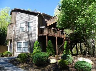 139 Rock Spring Rd, Lake Lure, NC 28746