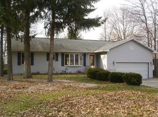 1159 Coventry Rd, Muskegon, MI 49441