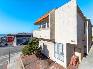 201 28th St, Hermosa Beach, CA 90254