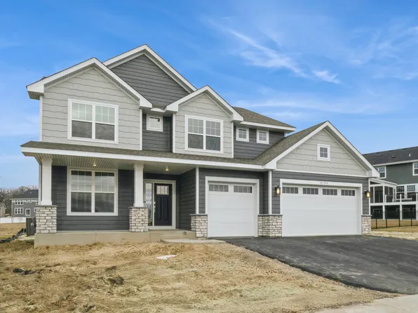 3154 Sugar Maple Dr, Chaska, MN 55318