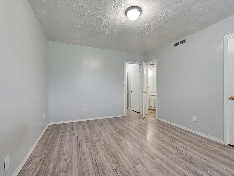 1709 Beaumont Dr #1711 — Photo 22